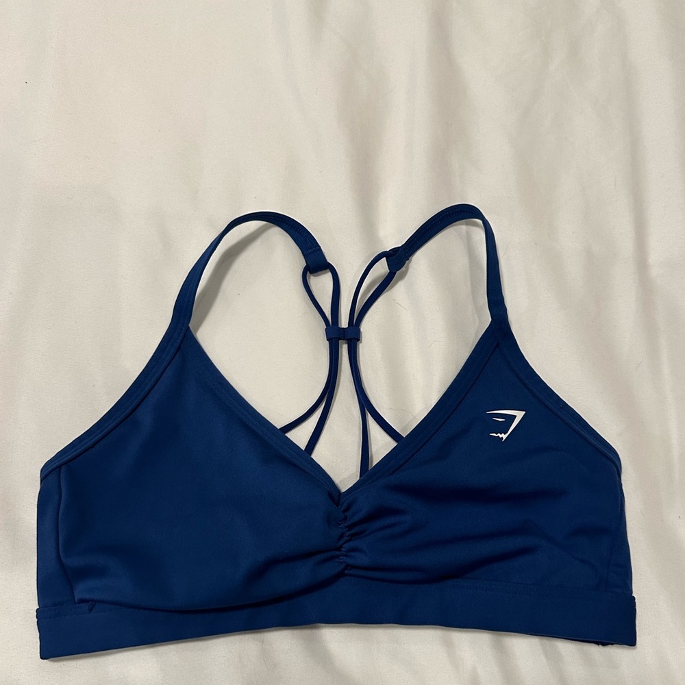 Ruched strappy sports bra